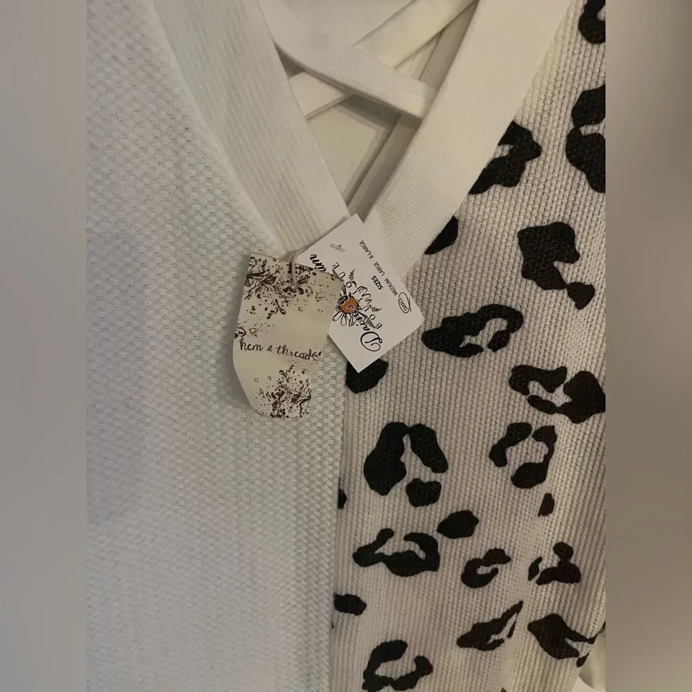 NEW Women Small Shirt Long Sleeve V Neck Leopard Cream Pullover Loose Top Shirt​ - Picture 3 of 5